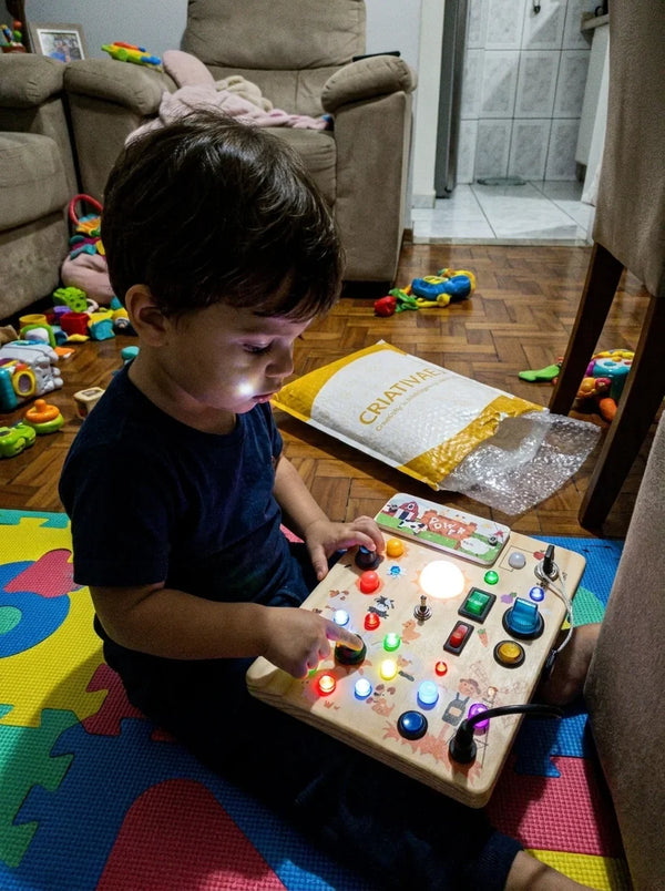 Busy Kids Criativae - Montessori Sensory Busy Board with Lights